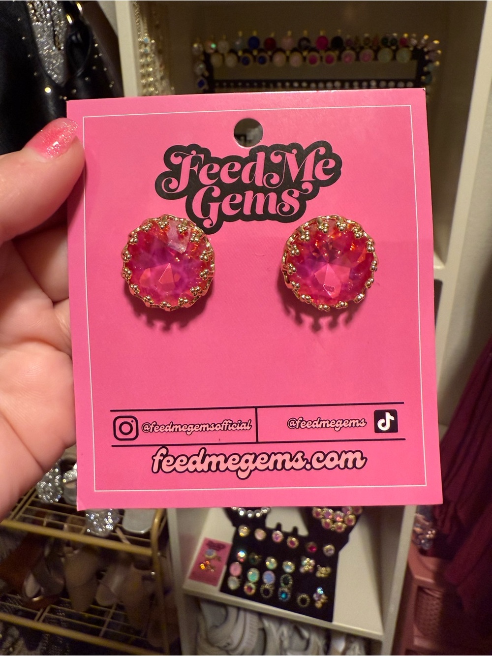 Feed me gems Gemini studs